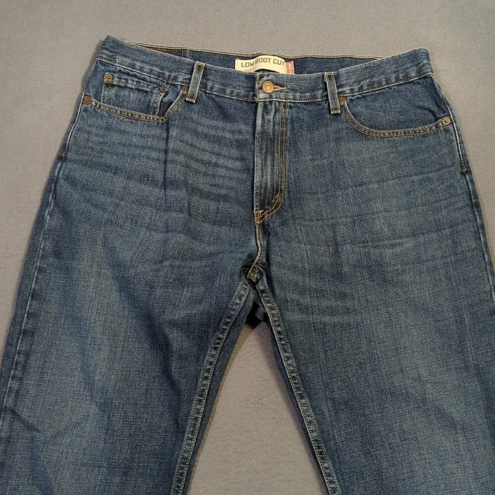 Levi's Jeans Men's 36x32 Blue 527 Slim Fit Boot Cut Denim Uneven Hems